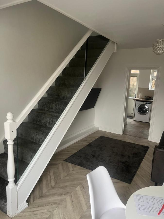 Modern Welsh Cottage Porth  المظهر الخارجي الصورة